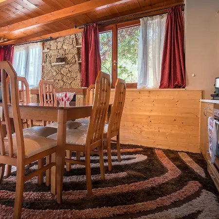Fiore Beach Studios 3*